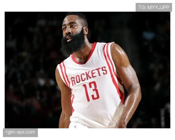 秘鲁队明星球员状态回暖，强势助力球队冲击国际赛事荣耀