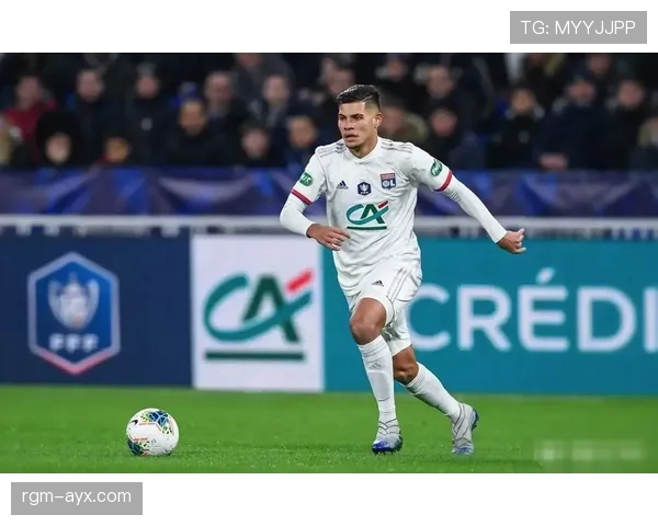 巴黎关键比赛表现不稳，对争冠格局形成阶段性变化