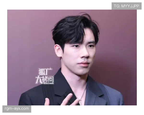 张博恒今天又来了,钱包瘦了但他气场上天了啊? 张博恒今天又来了,钱包瘦了但他气场上天了啊?